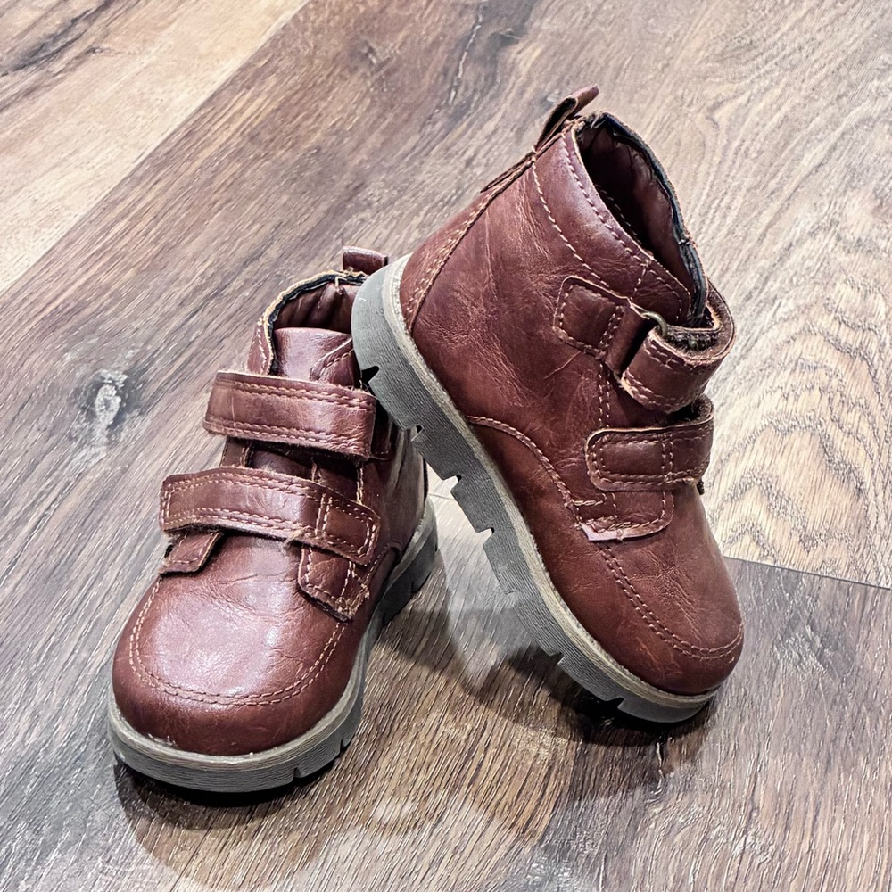 OshKosh B'gosh Brown Leather Dress Boots Velcro Size 5 Baby Boy
